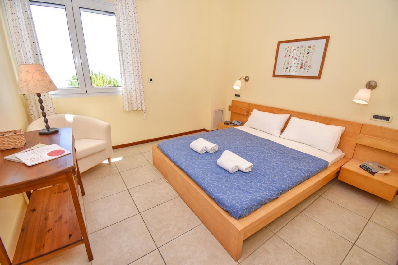 Corfu Resorts Apartments 佩雷卡斯 外观 照片