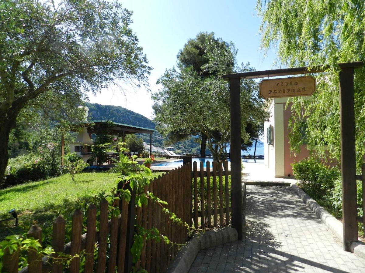 Corfu Resorts Apartments 佩雷卡斯 外观 照片